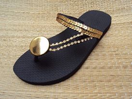 Chinelos Havaianas com Miçangas Cod: 000018