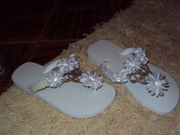 Chinelos Havaianas com Miçangas Cod: 00003